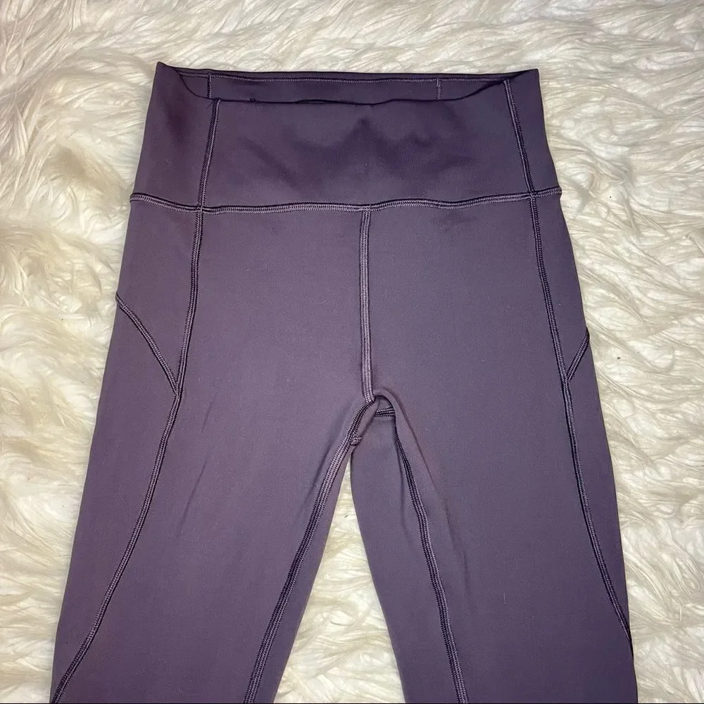 Lululemon In Movement Crop - Picture 4 of 11